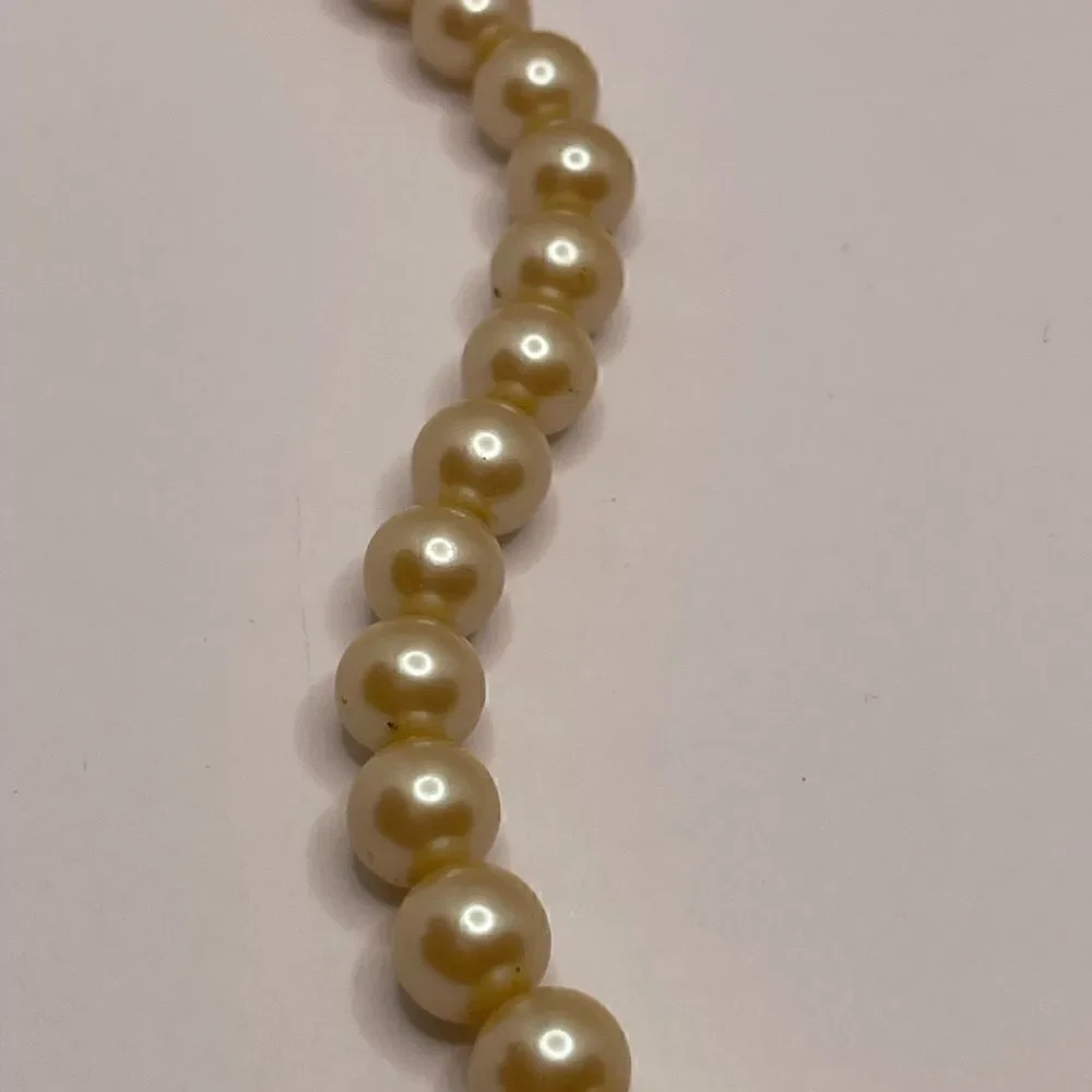 Vintage glass pearls